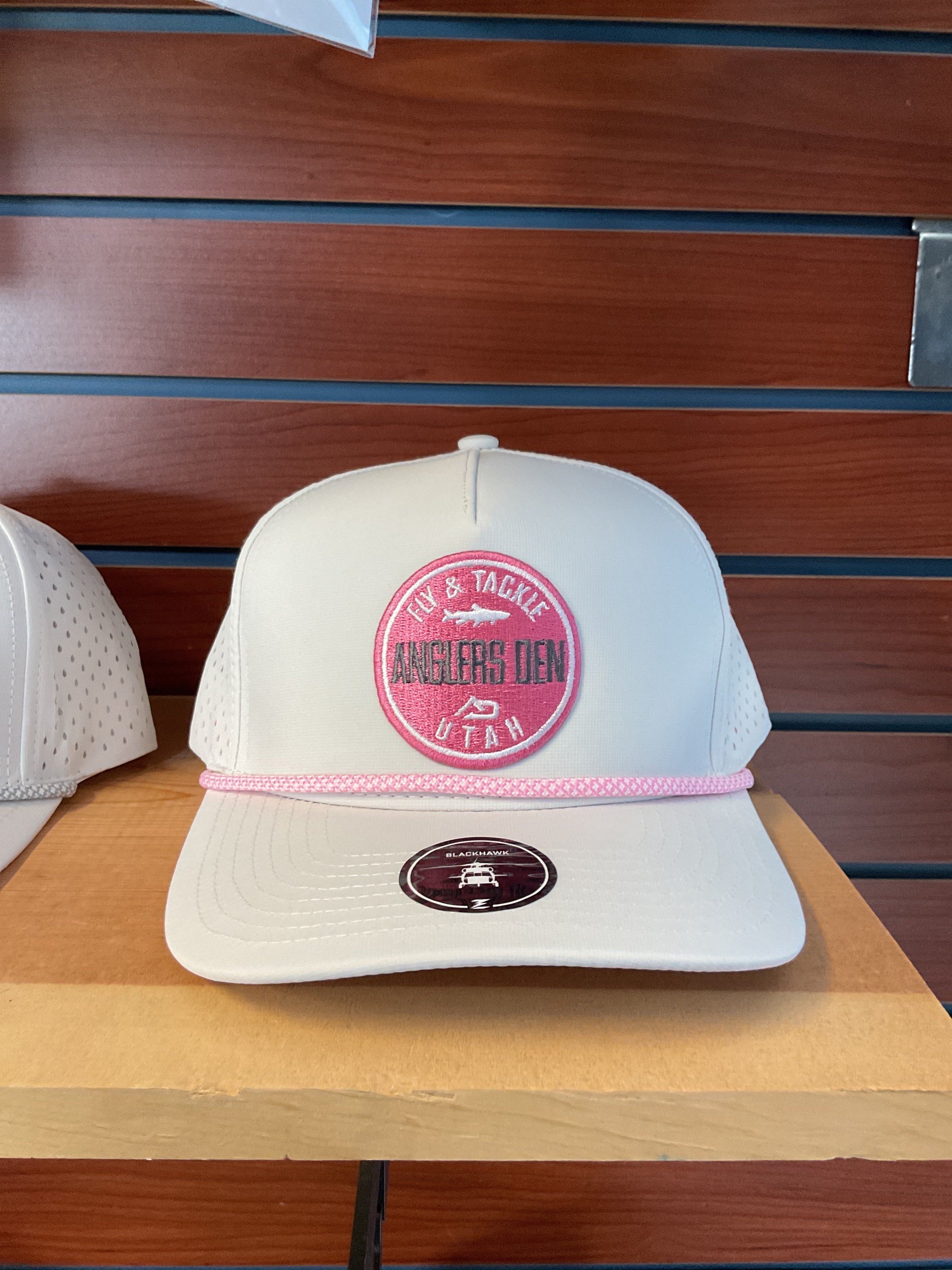 Angler’s Den Circle Logo Hat
