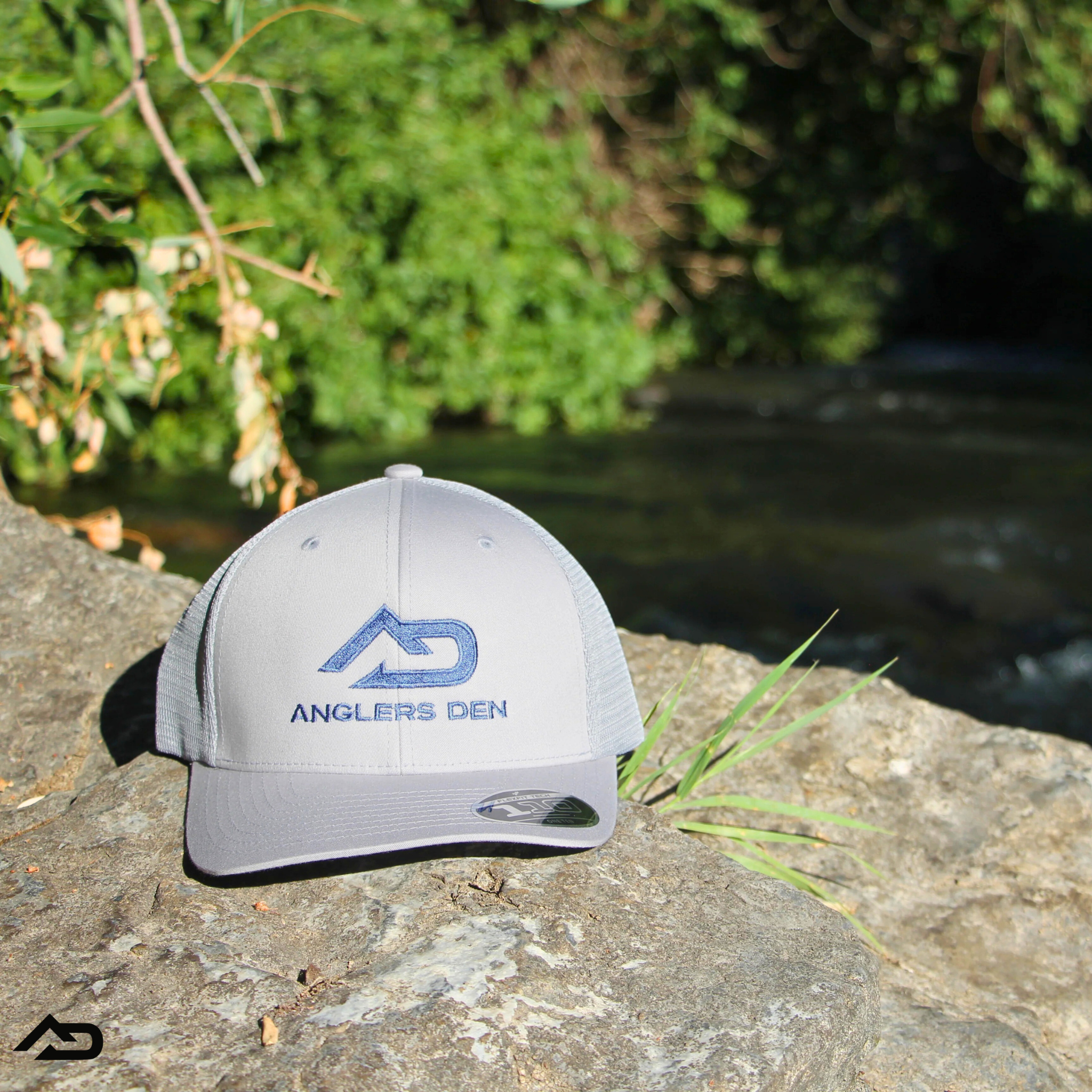 Anglers Den Hat