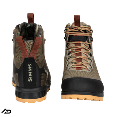 Simms Men's Flyweight Access Wading Boot- Vibram