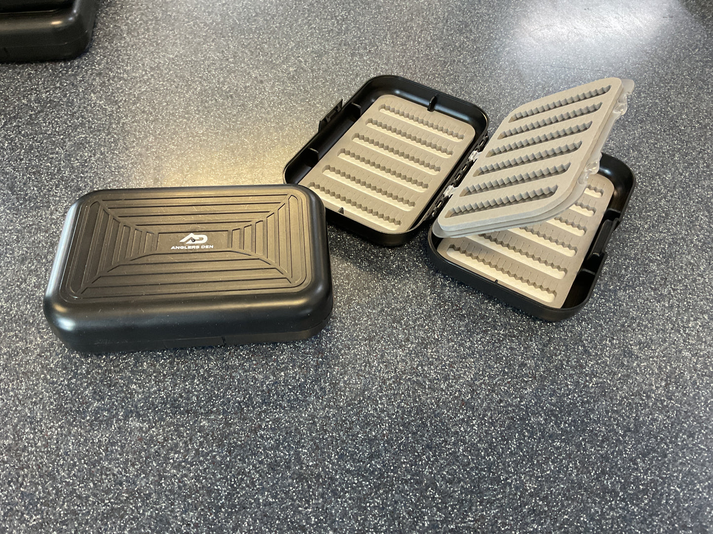 Anglers Den Medium Black Fly Box