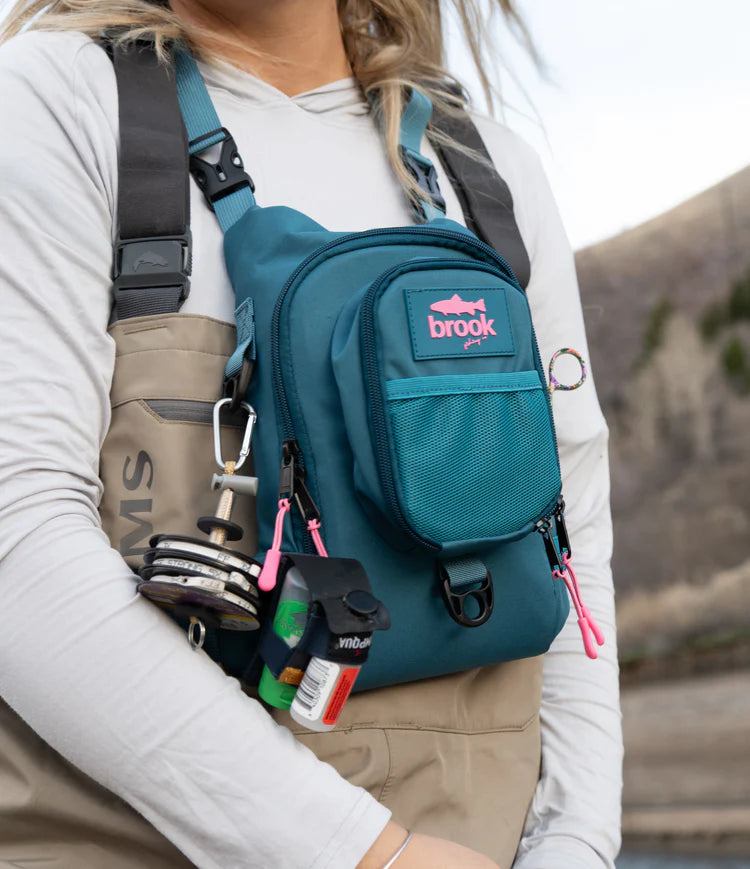 Brook Fishing Co. The Brookside Chest Pack