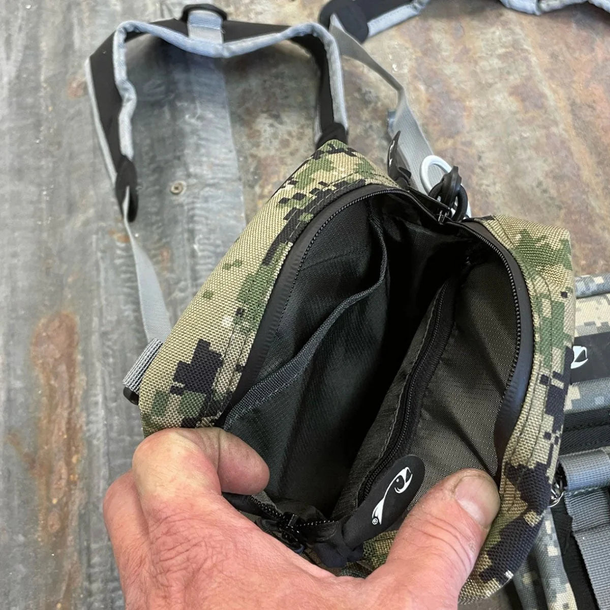 Rising Flask Pack