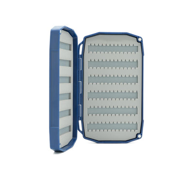 Umpqua UPG Silicone Dual Essential Mini Fly Box in Blue, open with two gray FlyTrap silicone inserts for dry flies and nymphs.